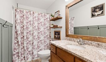 2011 12th Ave NE, Austin, MN 55912