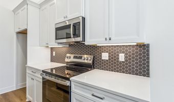 417 E Lexington Ln, Andover, KS 67002