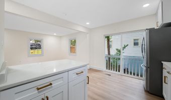 2316 FORT Dr, Alexandria, VA 22303