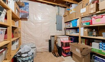 2703 10th Ave SW, Austin, MN 55912