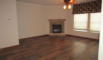 1401 W Bowman Dr, Artesia, NM 88210