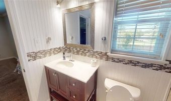 2205 E Foster Dr, Ada, OK 74820