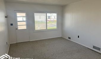 500 7th St, Armstrong, IA 50514