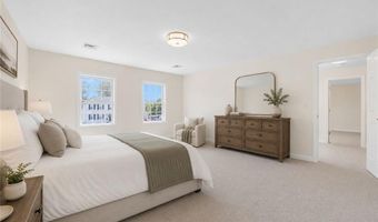 10 GINGER Trl, Coventry, RI 02816