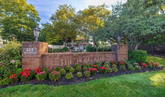 615 Broadway 63, Amityville, NY 11701
