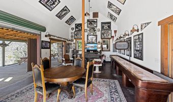 3721 SISKIYOU Hwy, Ashland, OR 97520