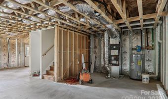 12 Escondido Dr, Asheville, NC 28806