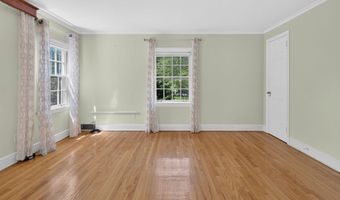6 Loudon Pkwy, Albany, NY 12211