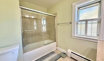 2 Bowles Ave, Bar Harbor, ME 04609