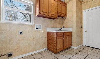 1417 Mission Ct, Bartlesville, OK 74006