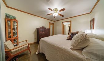 213 S 1st St, Augusta, AR 72006