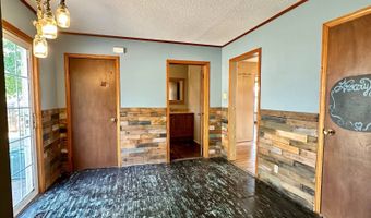 303 9th St, Alva, OK 73717