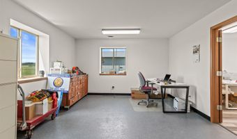 411 LORRY St, Amherst, WI 54406