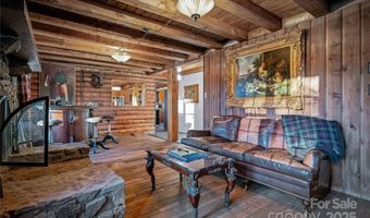 16 Decker Dr, Asheville, NC 28803