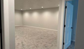 540 Davis Blvd, Akron, IA 51001