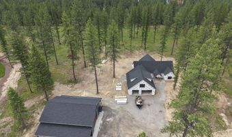 102 Wallace Ln, Blanchard, ID 83804