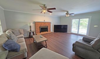 613 Skyline Dr, Batesburg Leesville, SC 29070