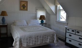 18 Bridge Ave, Bay Head, NJ 08742