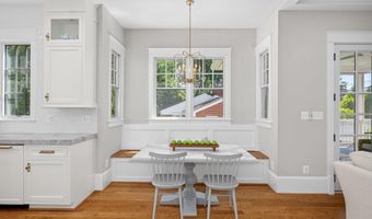 3403 JOHN MARSHALL Dr, Arlington, VA 22207