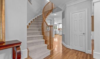 43079 LAGO GALLERIE Ct, Ashburn, VA 20148