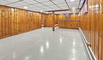 5 Chappell St, Chaplin, CT 06235