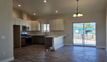 2707 Skyview Ln 2, Cody, WY 82414