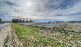 300 Flightline Way, Aguanga, CA 92536