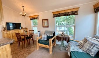 2 4 P St, Cascade, ID 83611