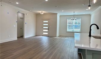 47 Glasgow Dr, Bella Vista, AR 72715