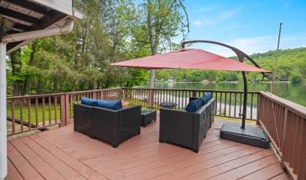 88 Lakeside Dr, Alloway, NJ 07461