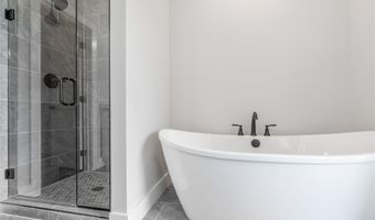 1216 Montgomery Rd, Auburn, KY 42206