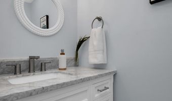 75 Bradford Ct, Aberdeen, NJ 07747