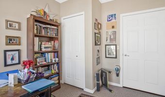 5301 WYNDHOLME Cir 302, Baltimore, MD 21229