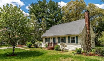 34 Oakhill Ave, Attleboro, MA 02703