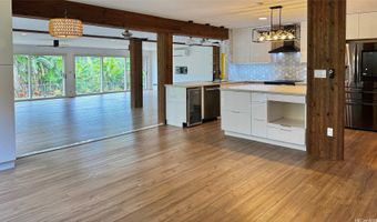 46-258 Kamehameha Hwy, Kaneohe, HI 96744