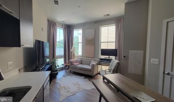989 S BUCHANAN St 409, Arlington, VA 22204