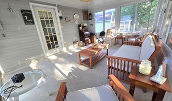 16 Cottonwood Dr, Barnegat, NJ 08005