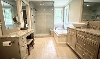 37 Dewey Cir, Campton, NH 03223