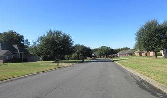 104 Pebble Beach Dr, Benton, LA 71006