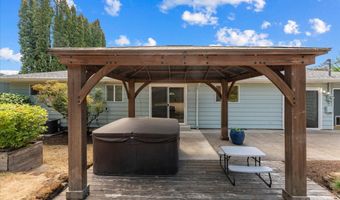 11825 SW BAKER St, Beaverton, OR 97008