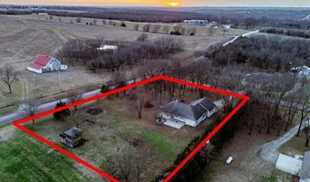 22020 171 St, Basehor, KS 66007