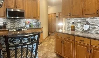 2201 7th St NW A, Austin, MN 55912