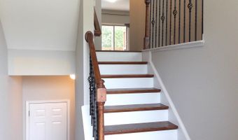 603 Old Mill Village Dr, Apex, NC 27502
