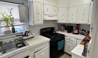 580 Lonsdale Ave, Central Falls, RI 02863