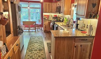 1719 Southgate Ct, Adrian, MI 49221