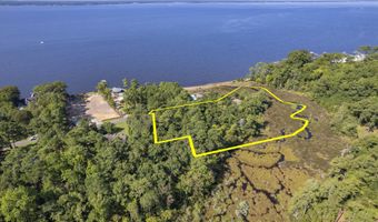 452 Indian Bluff Dr, Arapahoe, NC 28510