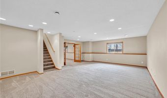 13883 Holly St NW, Andover, MN 55304