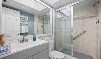 169 Atlantis Blvd 304, Atlantis, FL 33462