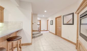 15526 Evans Rd, Basehor, KS 66007