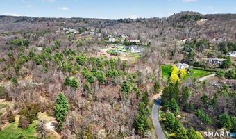 20 Breezy Knl, Avon, CT 06001